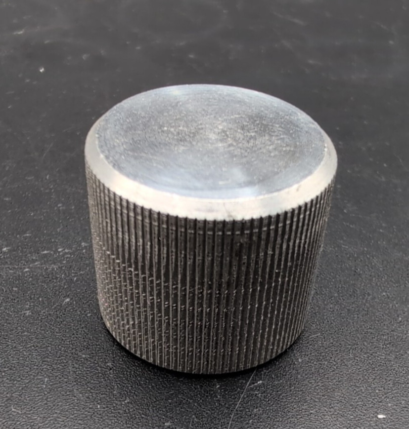 VINTAGE ALUMINUM STEREO CONTROL KNOBS USED (Qty 4)