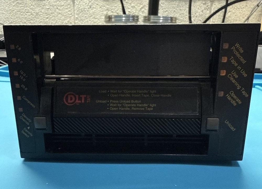 Quantum Tape Drive Th5aa-yf B27