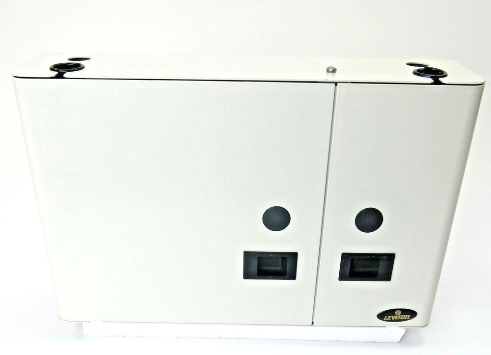 LEVITON - CPC SERIES ( CPC12-STD ) FIBER OPTIC PATCH PANEL CENTER.