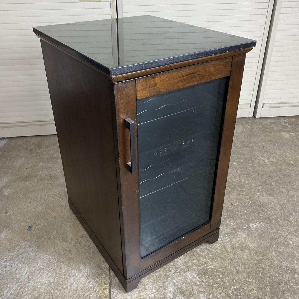 Intertek CW-52ADT Thermelectirc Wine Cooler