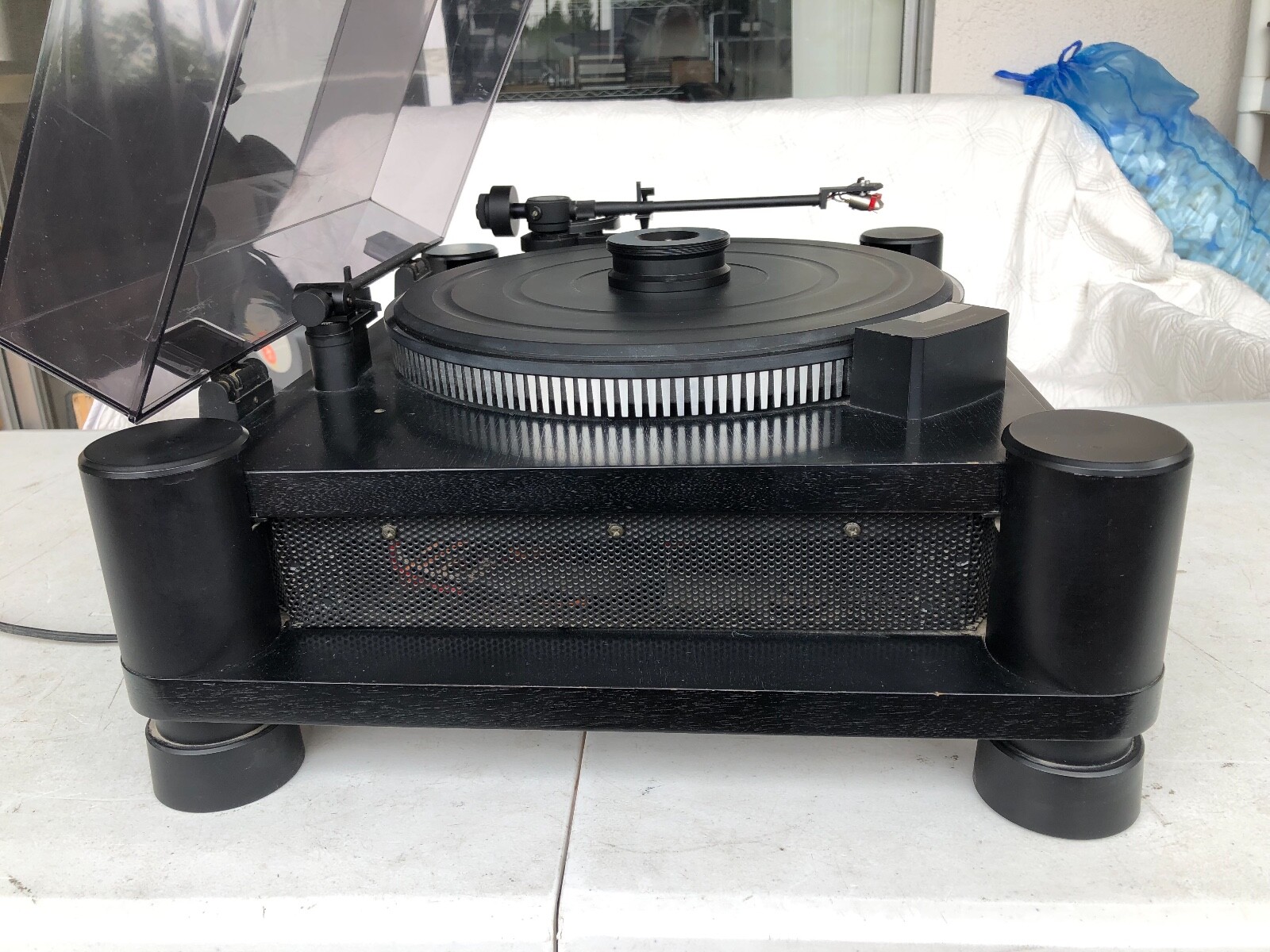 NAKAMICHI DRAGON-CT COMPUTING TURNTABLE - RARE