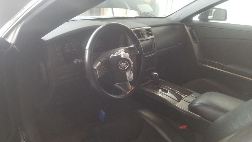 08 CADILLAC XLR-V CONVERTIBLE ROOF FORWARD HINGE LEFT DRIVER
