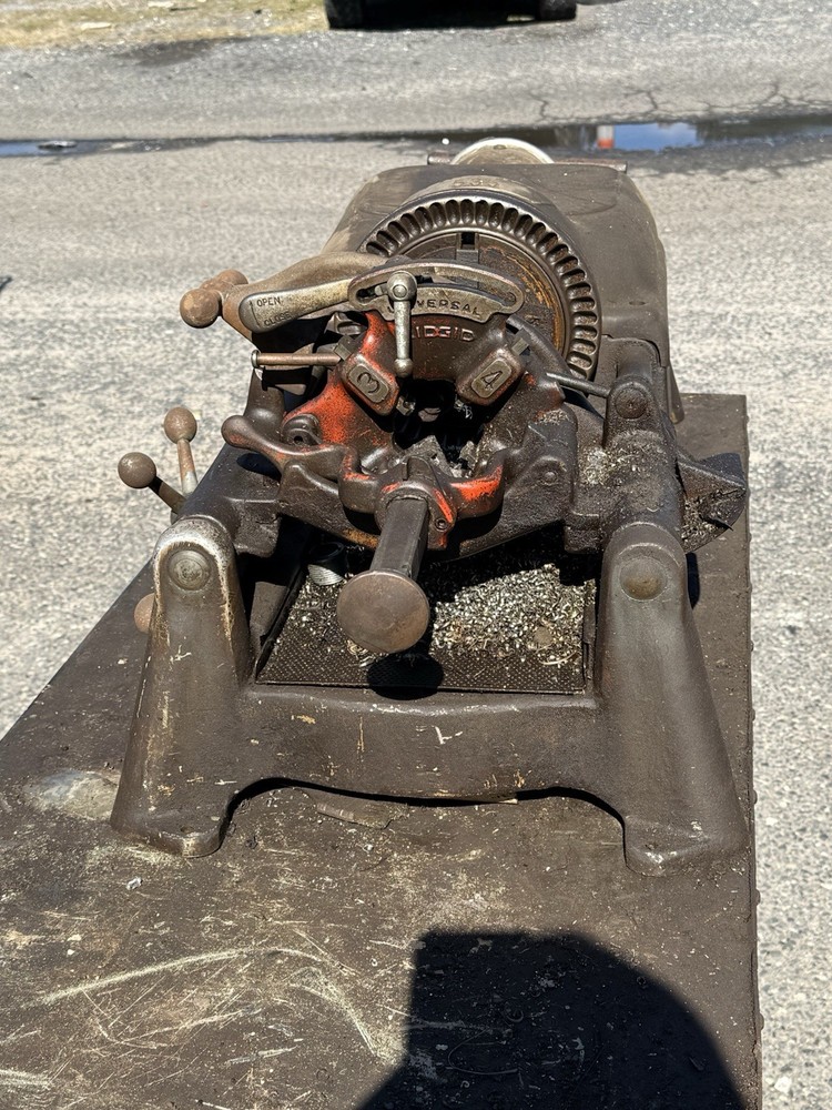 Ridgid 535 Pipe Threader w/ Universal Die Head, Threading Machine Dusty Rusty