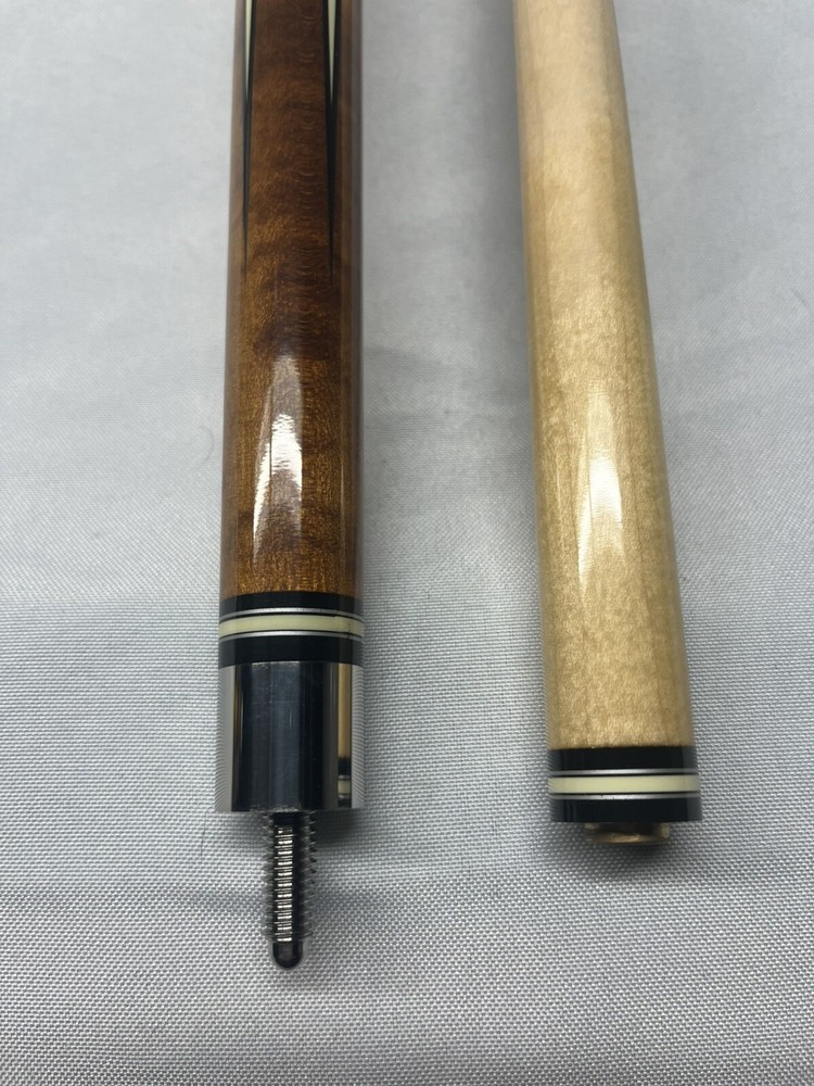 Kiaser Pool Cue Maple Shaft 2 Piece Playing Stick K130D