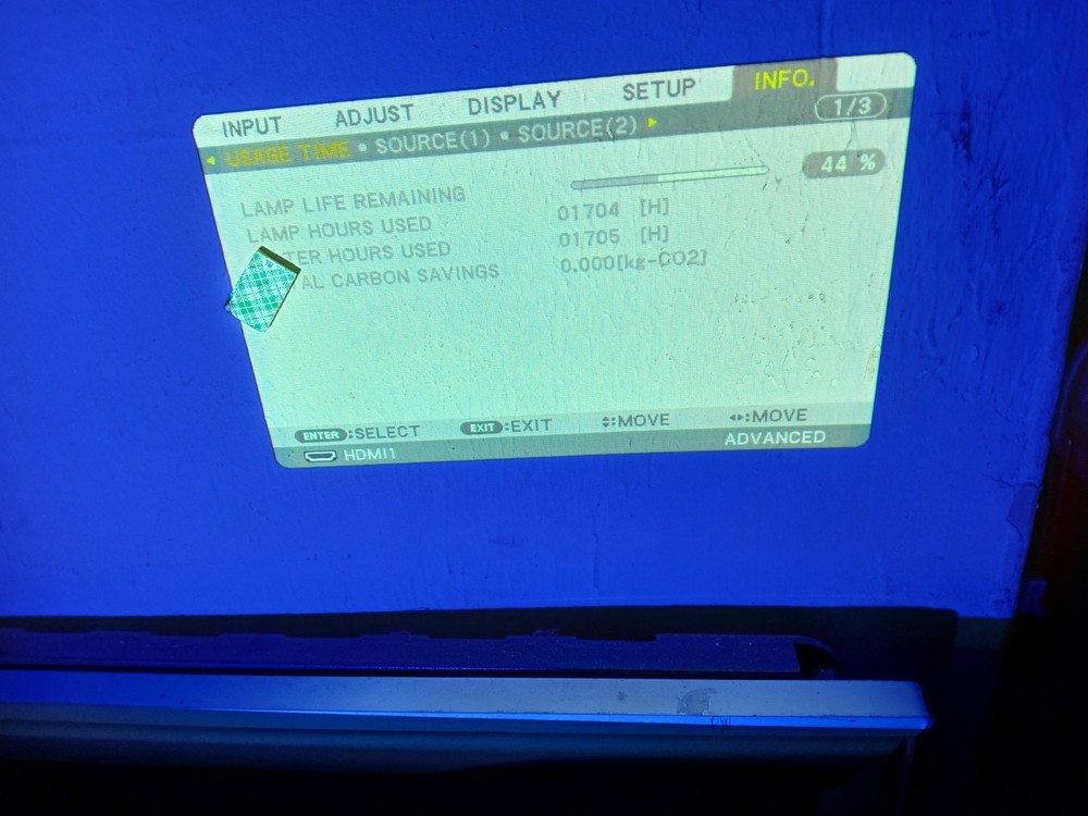 NEC PA571W, projector