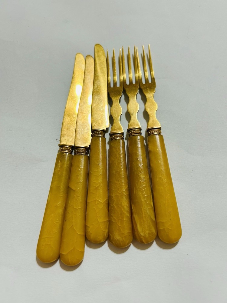 Bakelite Fruit Knives