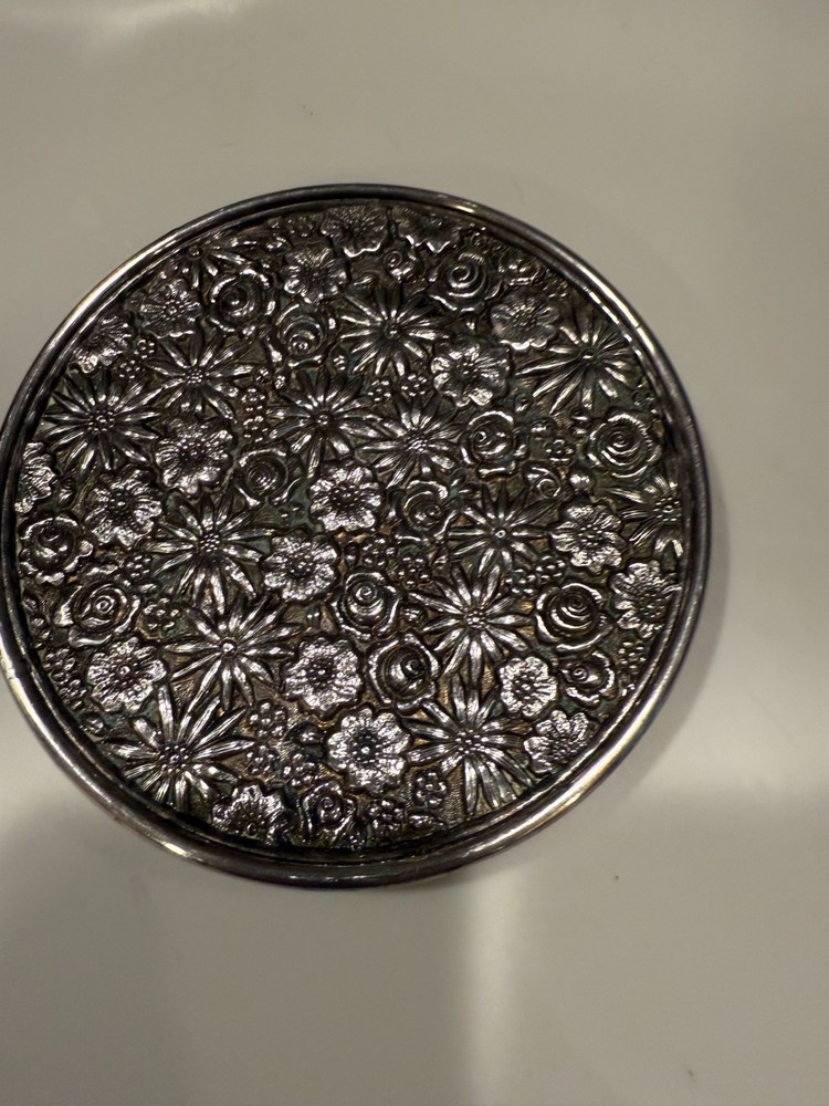 Vintage Victorian Style Silver Plate Footed Trivet 6"D X .5"