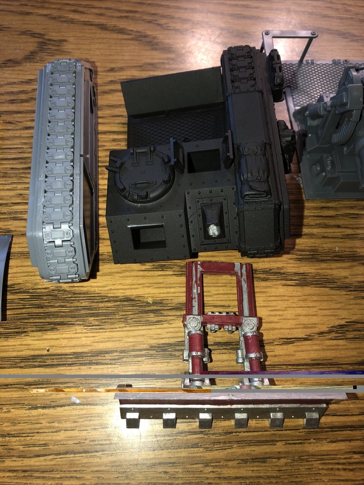 Warhammer 40k Astra Militarium Basilisk Bits (n10)