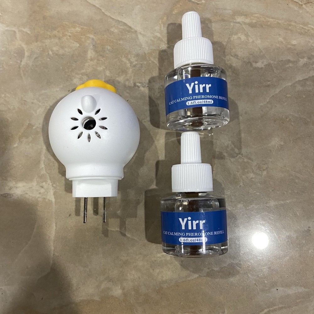 Cat Calming Diffuser, Cat Calming Pheromone Diffuser 2 Diffusers + 4 Refills