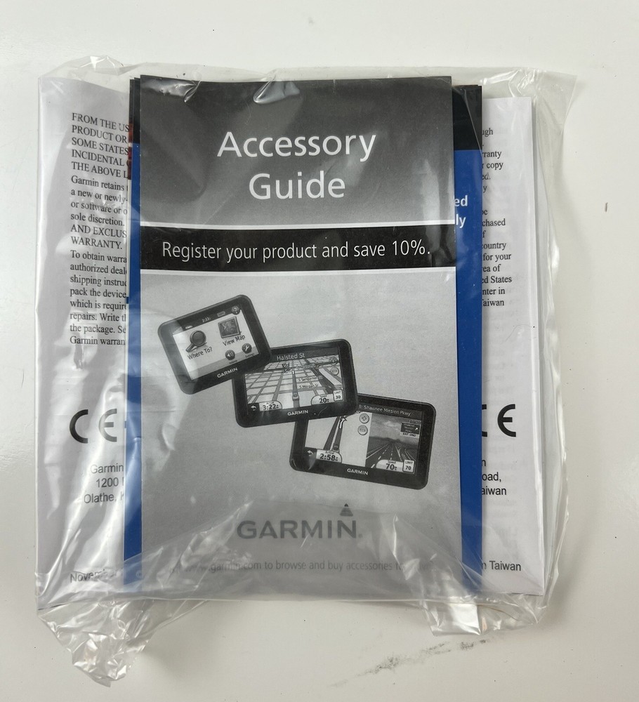 Garmin nüvi 50 GPS Navigator 5 inch Touchscreen Display Map Bundle Missing Mount
