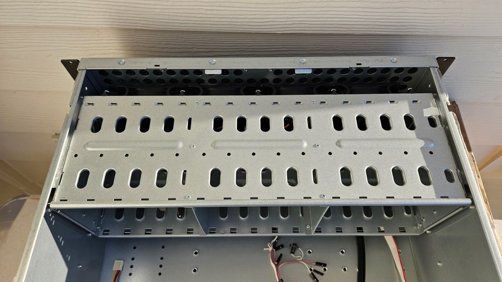 4U Rackmount Server Ai 19" Short Depth Chassis Computer Case 15-Drive Bays