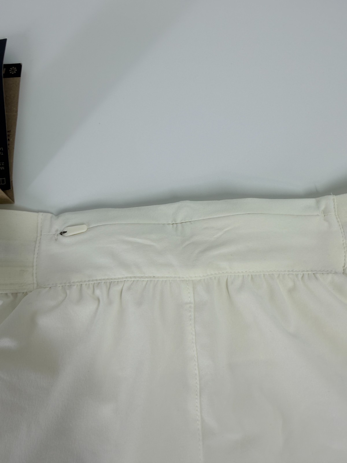 Nike Swift Dri FIT Mid Rise 2.5" Lined Running Shorts Womens Size M HQ0638-133