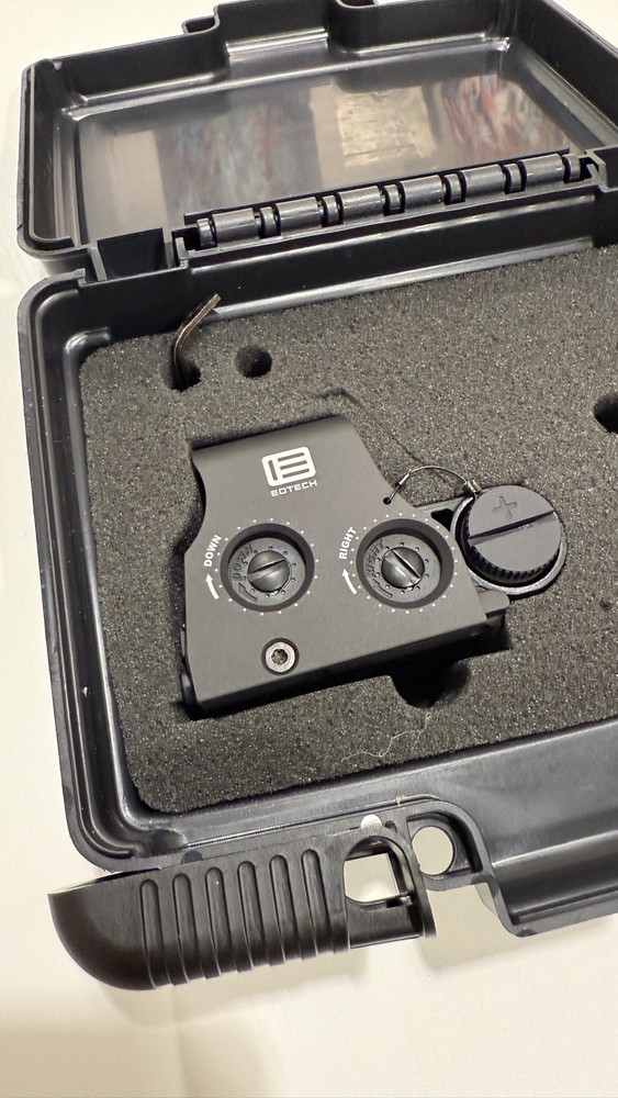 EOTech XPS3-0 HWS Red Dot Sight, 68 MOA Circle, 1 MOA Dot, Night Vision Capable