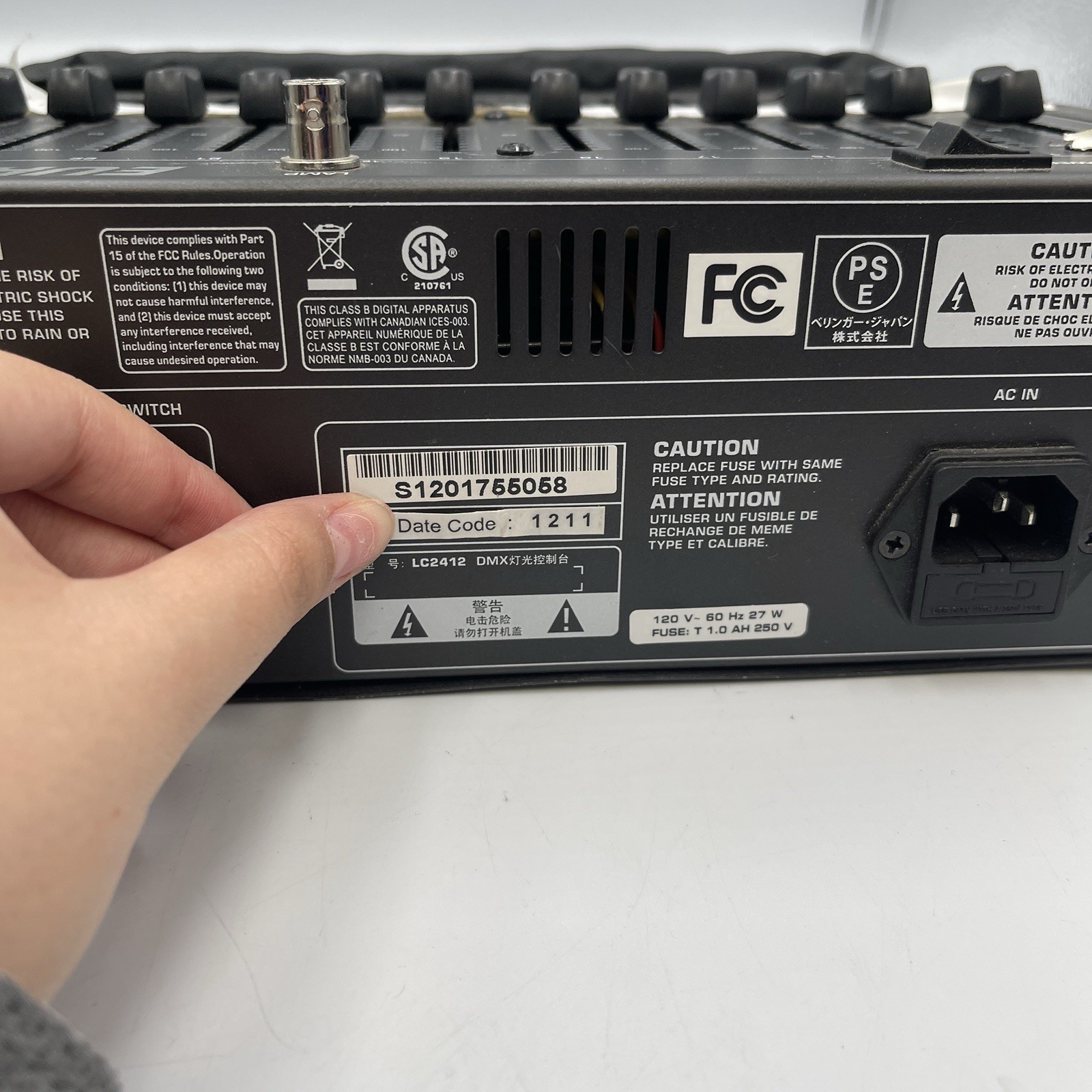 Eurolight LC2412 Behringer Professional 24-Channel DMX Lighting Console