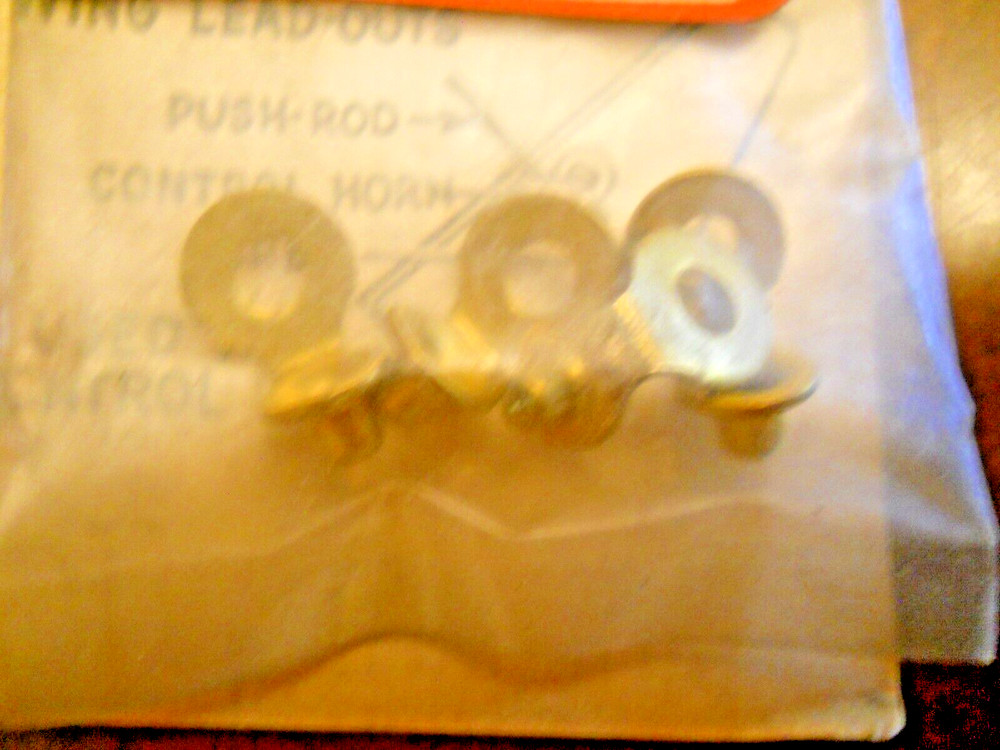 PERFECT #230 WING LEAD OUTS 2 PKGS CONTAINING 2 PAIR EACH (NEW IN PKG)