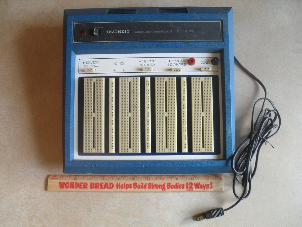 Vintage Heathkit Laboratory Breadboard Model ET-3300 - Powers On