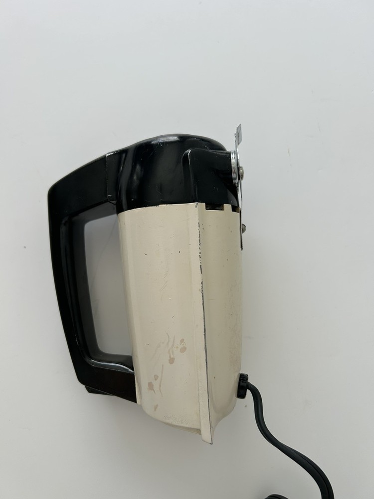 Vintage Working Universal Mix A Beater (EA6230)