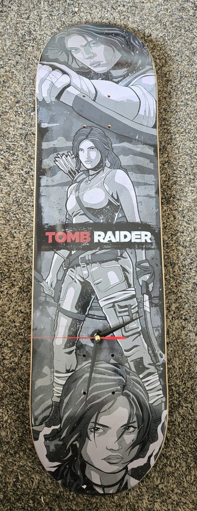 TOMB RAIDER ANALOG WALL CLOCK SKATE DECK