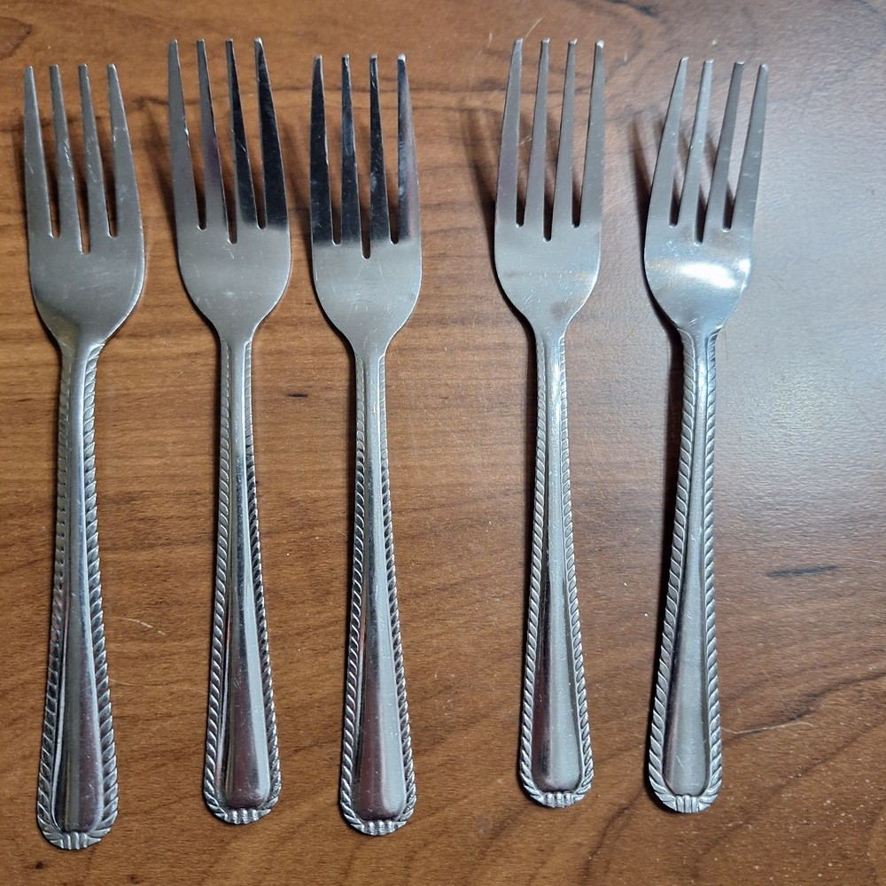 Stainless China Flatware Silverware - 44pc - Unbranded