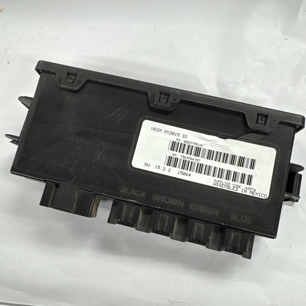 CORE 15-16 Dodge Ram Genuine Mopar Vehicle Systems Interface Module 68237991AC
