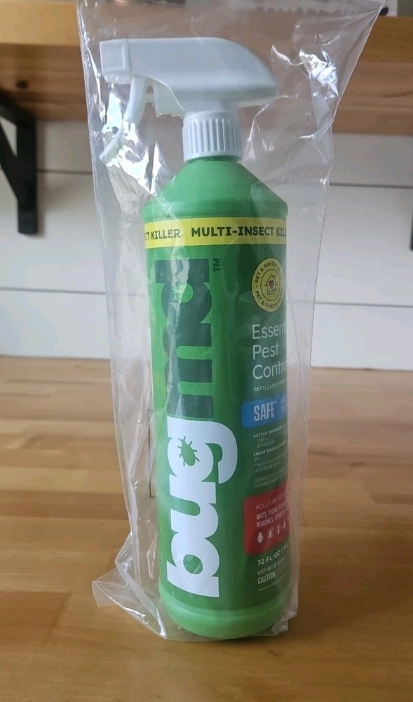 BugMD Empty Refillable Spray Bottle 32 oz. for Use Pest Control Essentials