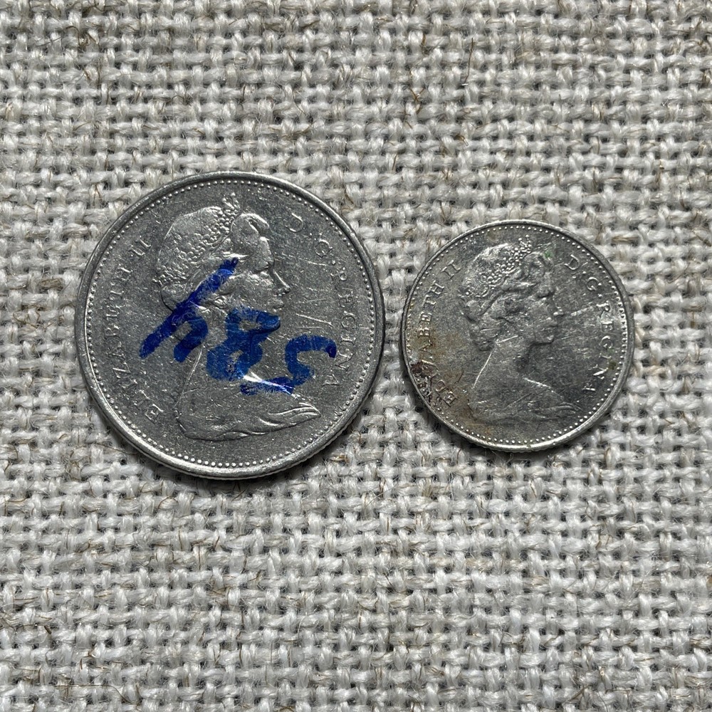 1968 Canada 25 Cent & 10 Cent 50% Silver Coins 25C 10C Circulated