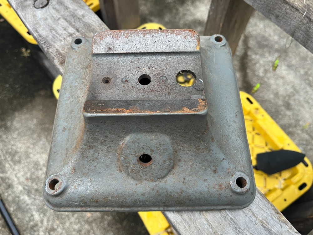 Delta Triple Duty Grinder Base, Part # BG1