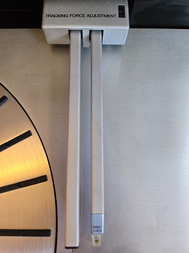 Bang & Olufsen Beogram 4002 Turntable w/ Linear Tracking Arm