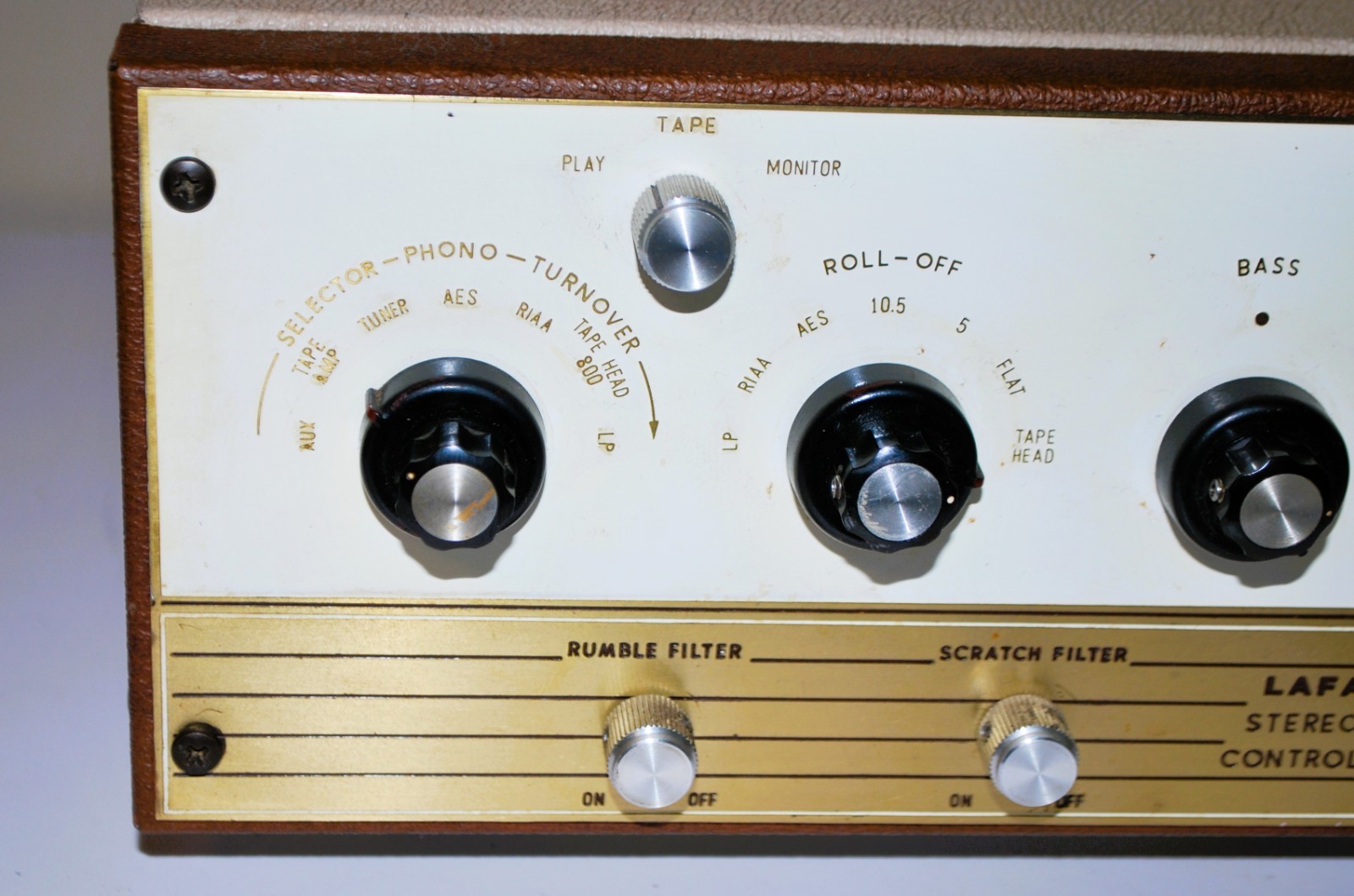 VINTAGE LAFAYETTE KT-600 STEREO MASTER CONTROL CENTER PREAMP TUBE PREAMPLIFIER