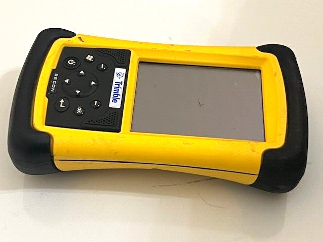 TRIMBLE RECON PC DATA COLLECTOR with Battery TERRASYNC 2.41 D -- Great condition