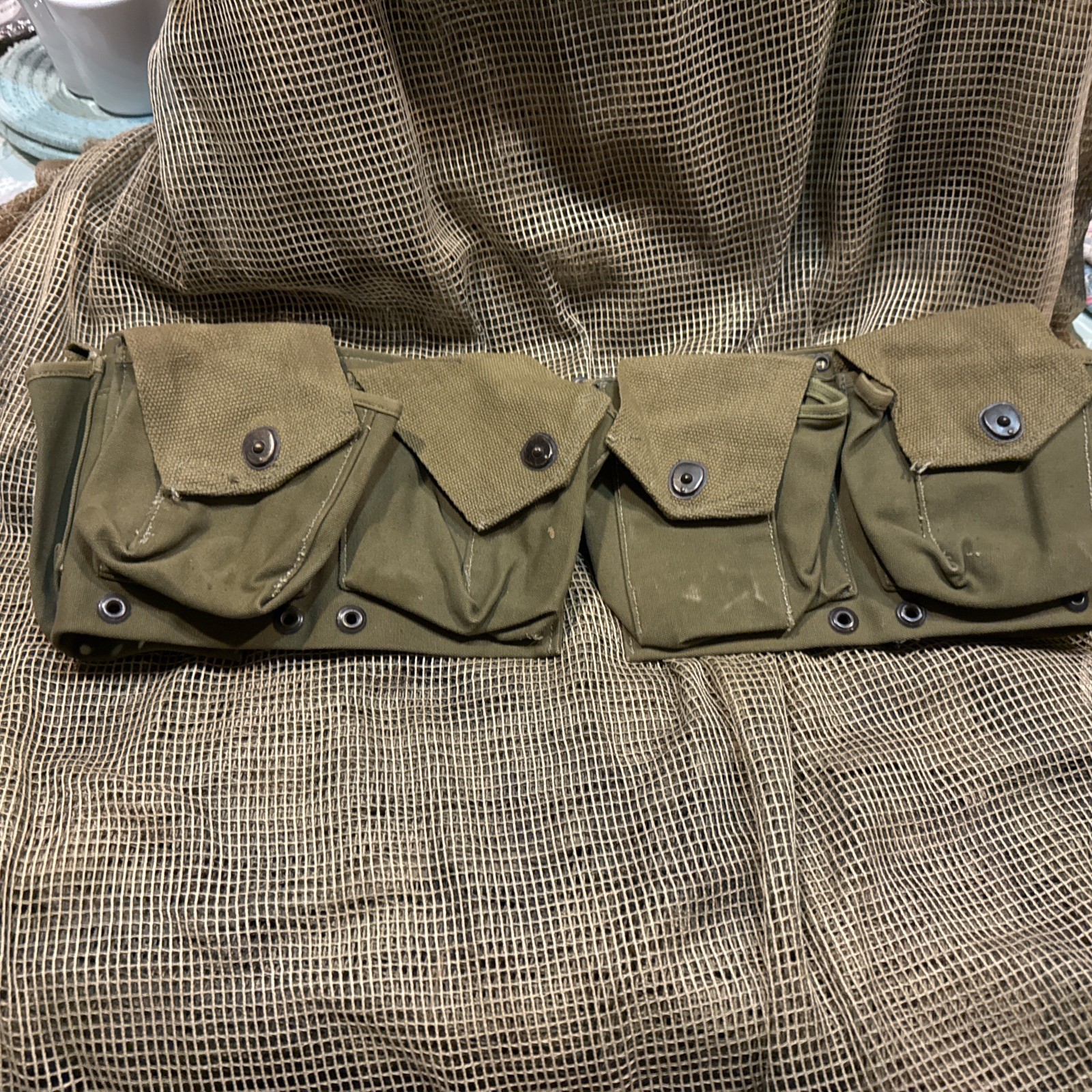 Vintage WWII OD green M-1937 BAR belt !!!