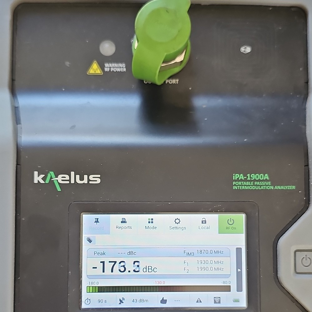 Kaelus iPA-1900A Portable Passive Intermodulation Analyzer with Case only