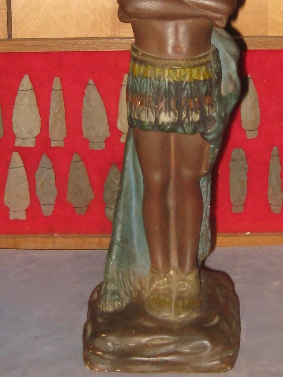 ANTIQUE INDIAN CHIEF CHALK WARE CIGAR STORE TYPE NATIVE AMERICAN REAL NICE