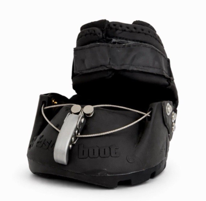 EasyCare Easyboot Epic Horse Hoof Boot Size 3 – Performance – Single Boot