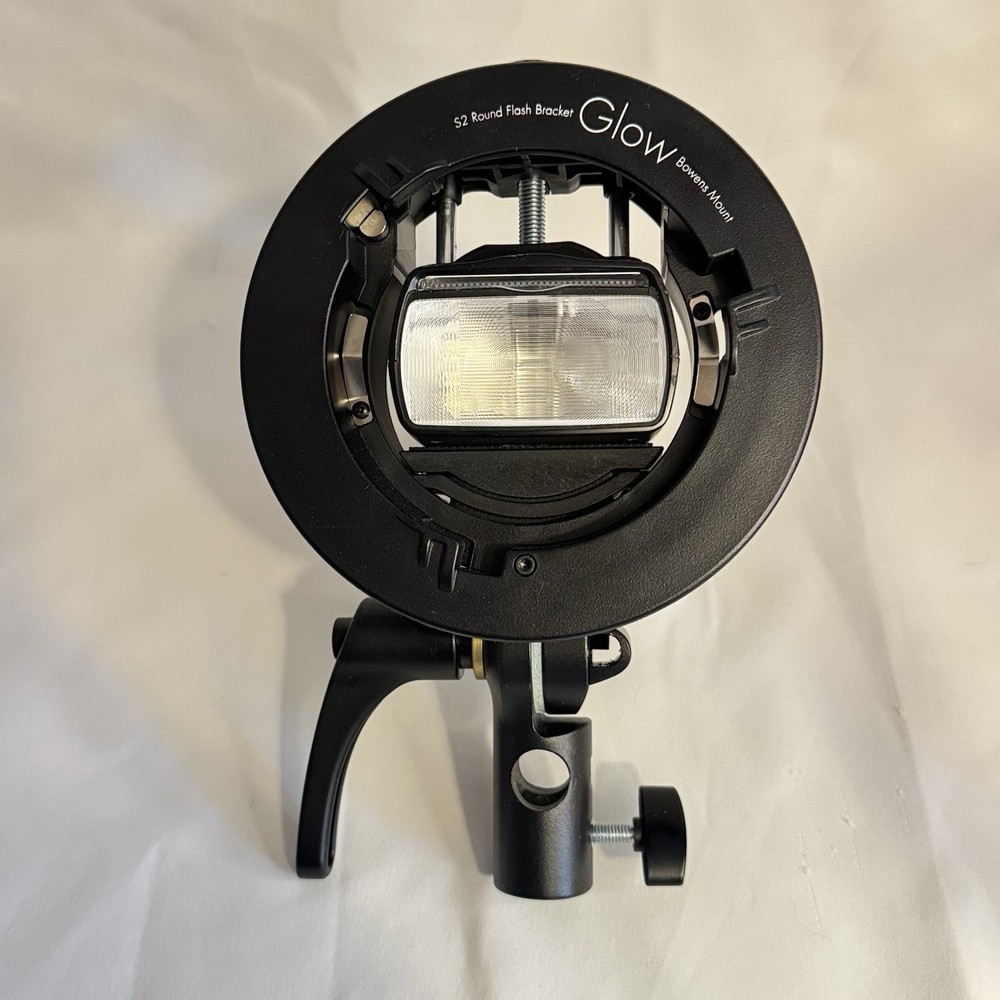 Glow S2 Round Flash Bracket Bowen Mount Only - Flash And Tripod Not Included