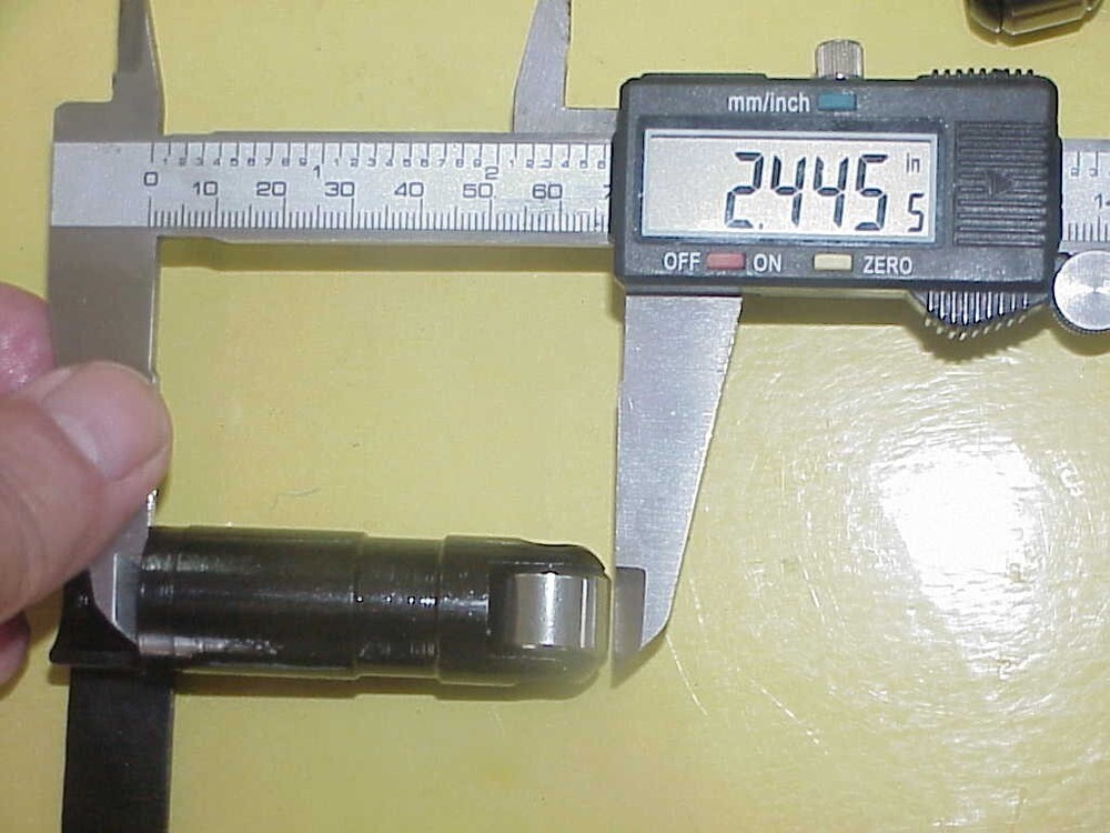 16 NEW Comp Cams 842" DLC Coated Centered Solid Roller Lifters L@@K