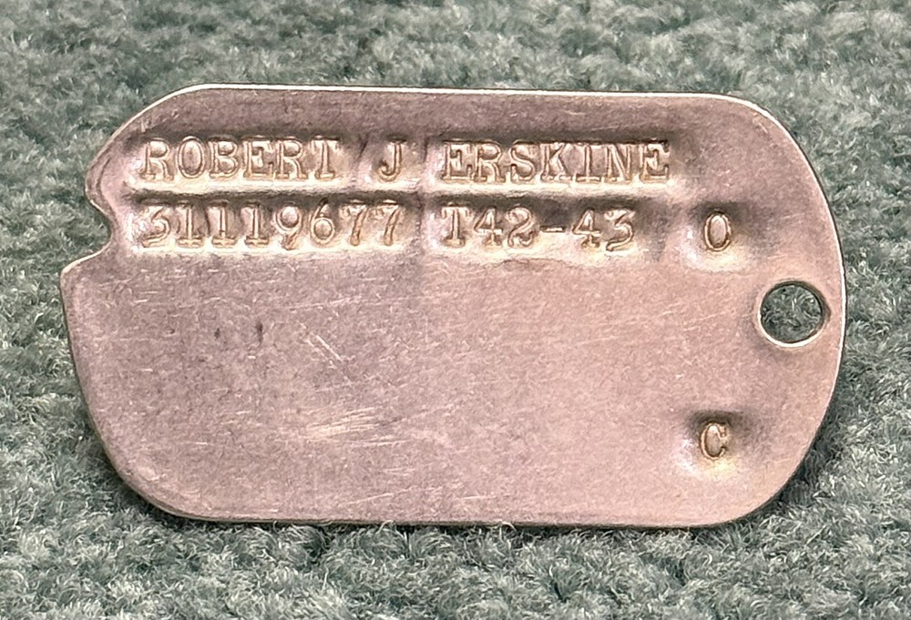 Original Pair Of WWII US Army Dog Tags T-42 43