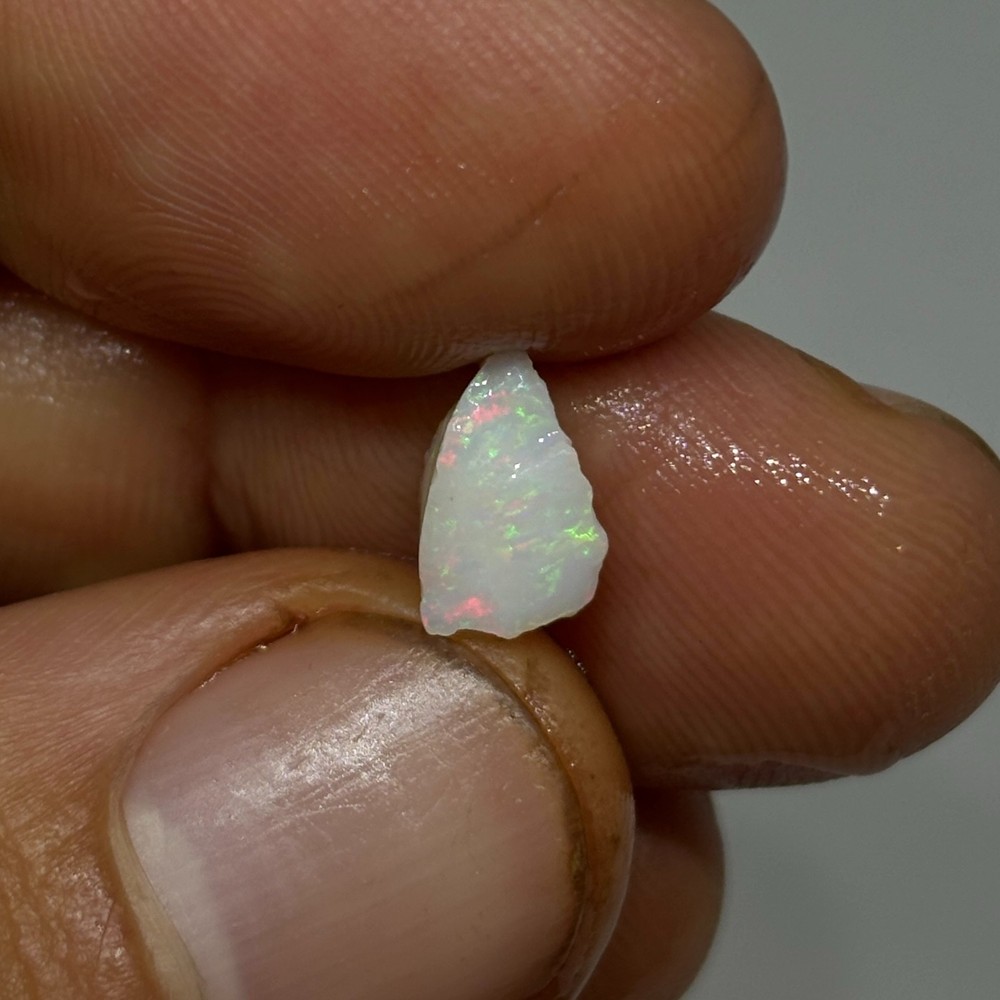 Rough Seraphic Australian Coober Pedy Opal Stone Parcel