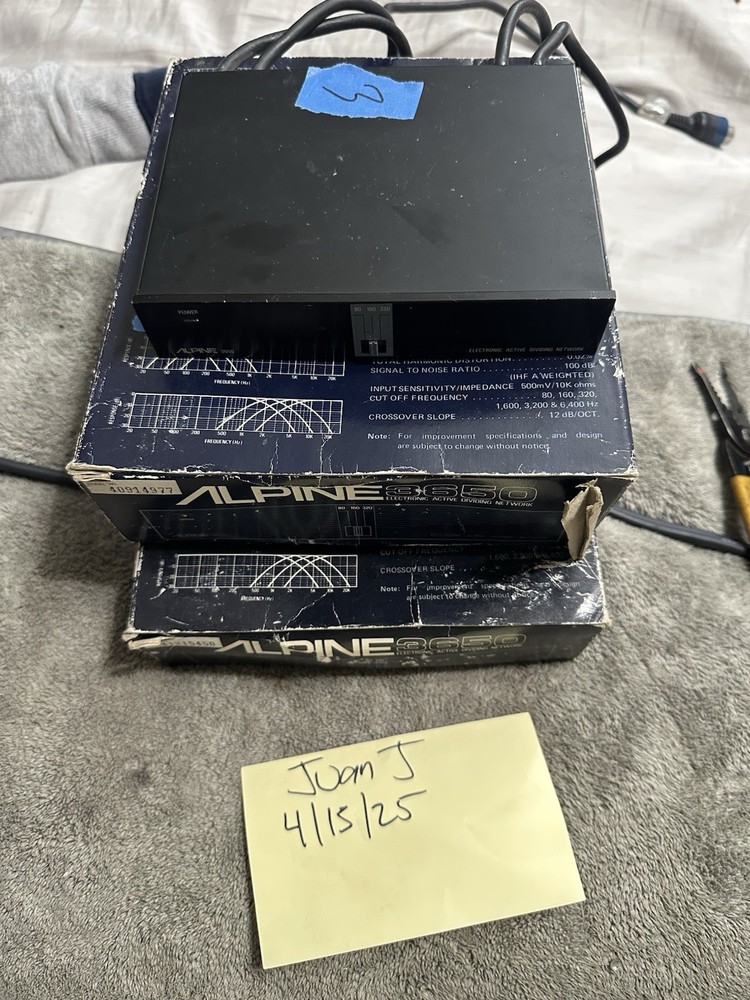 ALPINE Electronic Active Dividing Network Model 3650 Old School
