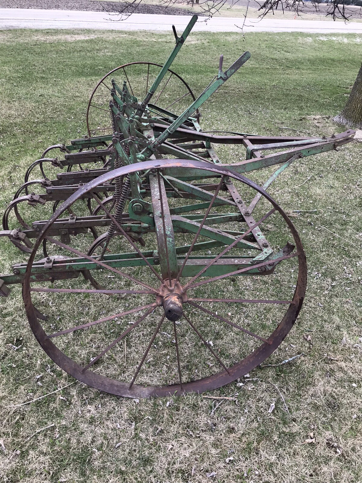 USED ANTIQUE VINTAGE JOHN DEERE 17 SHANK DIGGER PLOW CULTIVATOR