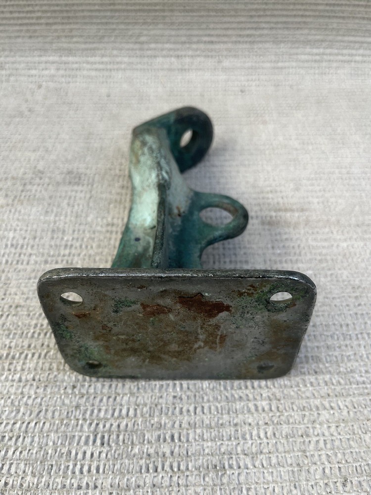 vintage bronze forestay haliard Raiser bracket attachment