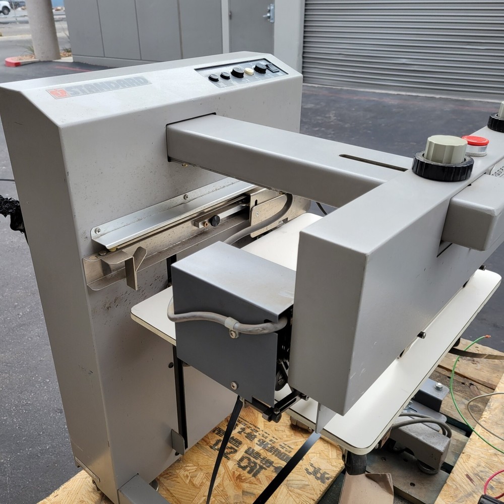 Standard / Hunkeler paper stacker