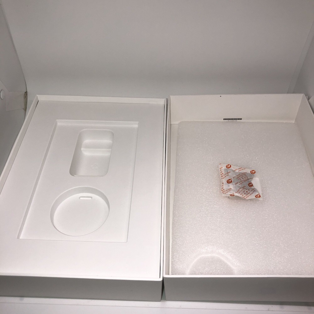 Apple iPad 9th Generation 64GB Silver Empty BOX ONLY