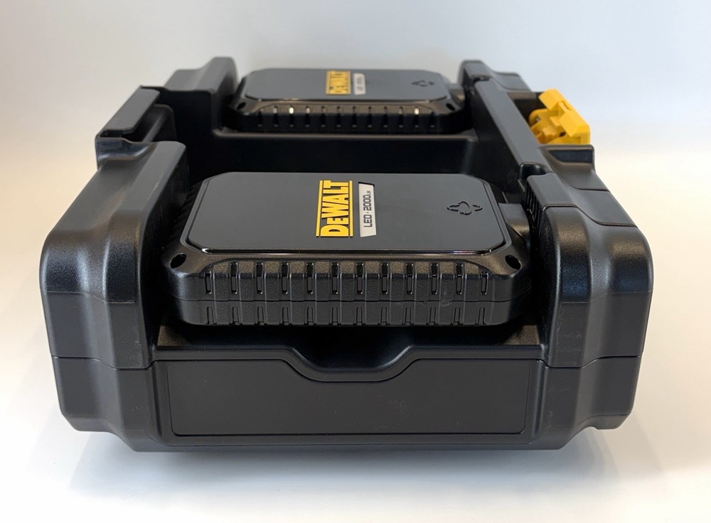 DeWalt Tough System 2.0 Cordless LED Adjustable Work Light Tool Only DWST08062