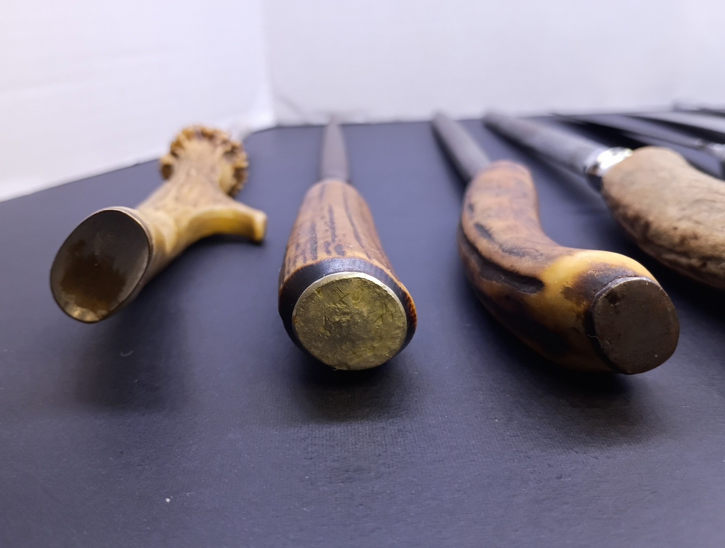 VINTAGE STAG HANDLE MIXED KITCHEN CARVING UTENSILS LOT