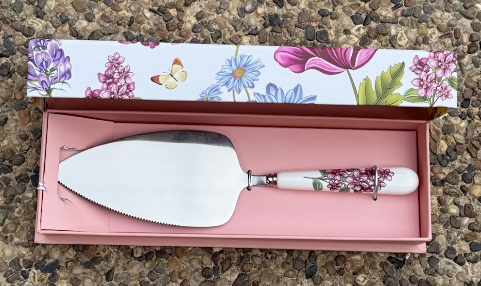 Grace Teaware Cake Server Floral NIB