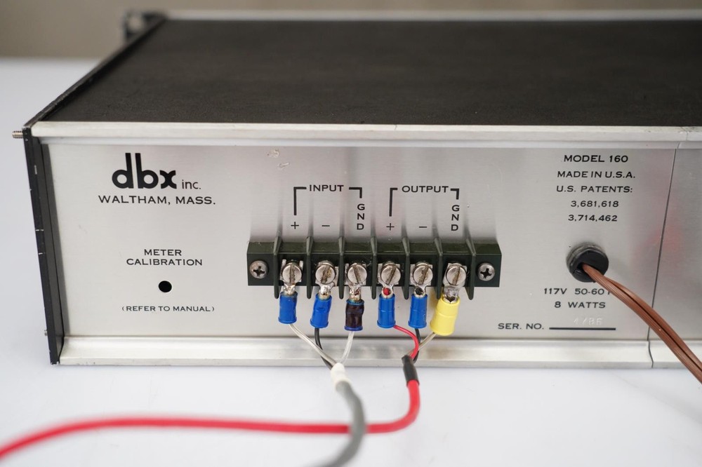 dbx 160VU Compressor Limiter Stereo Pair #59108