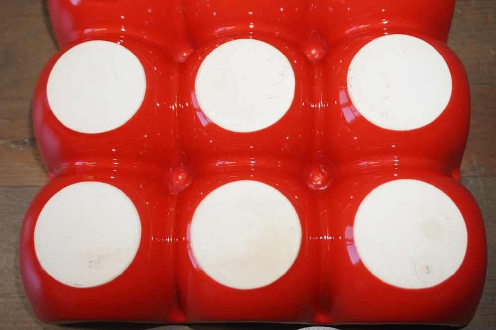 Rachel Ray Ceramic Egg Holder For 12 Eggs Deviled Eggs Sittin' Pretty Red