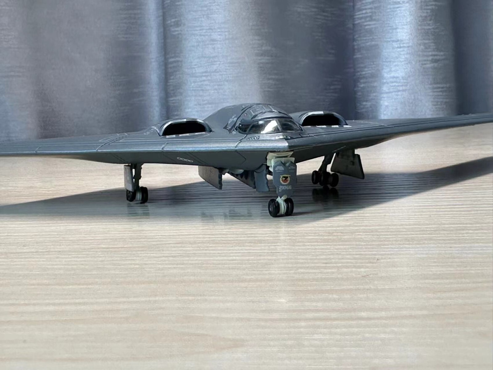WLTK USAF B-2A America Spirit Stealth Bomber 1/200 Diecast Model Exquisite Ver