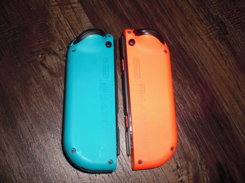 OEM Nintendo Switch Joy Con Pair Blue Red AUTHENTIC L R Left Right Controller